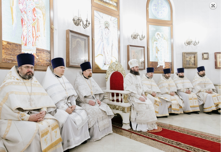 Священник Алексей Стенечкин